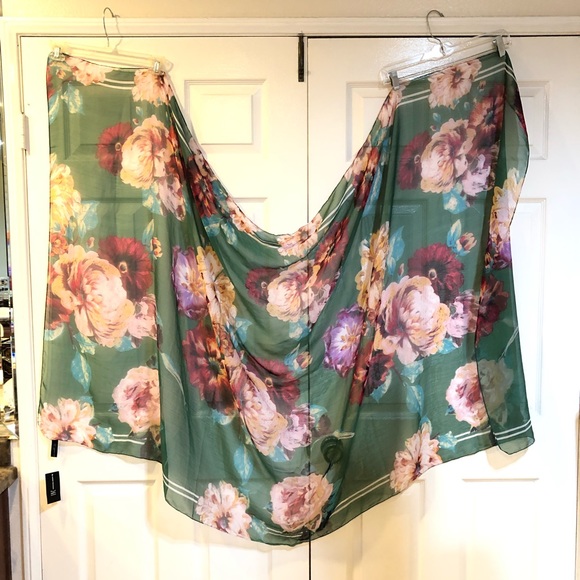 INC- Floral Stripe Extra Large~Versatile Wrap~NWT😻 - Picture 5 of 6